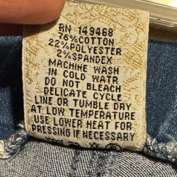 JVINI Distressed Jeans - Picture 4 of 4